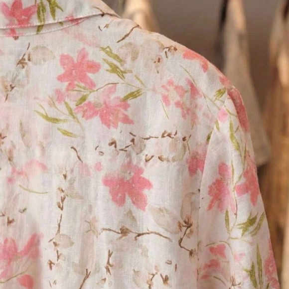 Floral Pink and White Women's Top - Picture 5 of 9